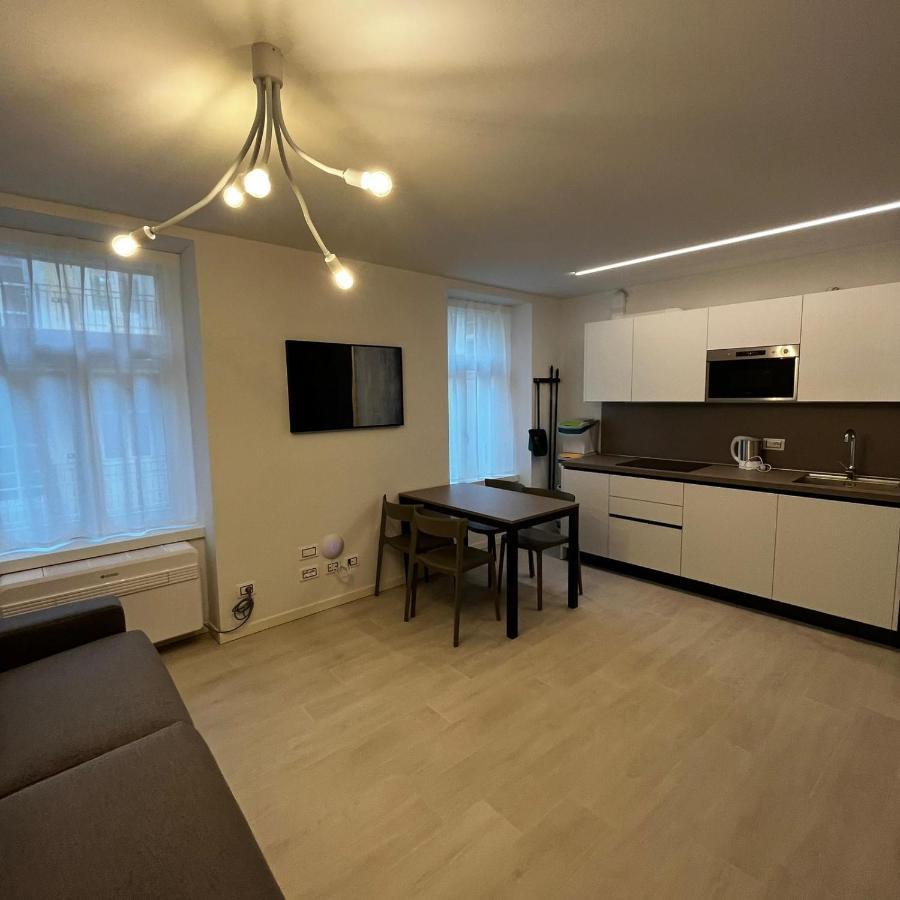 Smart Apartments Palazzo Mazzini Rovereto  Buitenkant foto